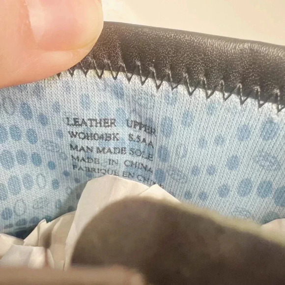 Aravon Black Leather Booties Silver Buckle Women's Size 5.5 - Picture 6 of 13